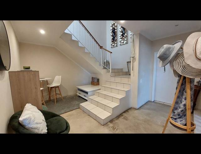 6 BEDROOM PROPERTY TO RENT IN DOORDEKRAAL